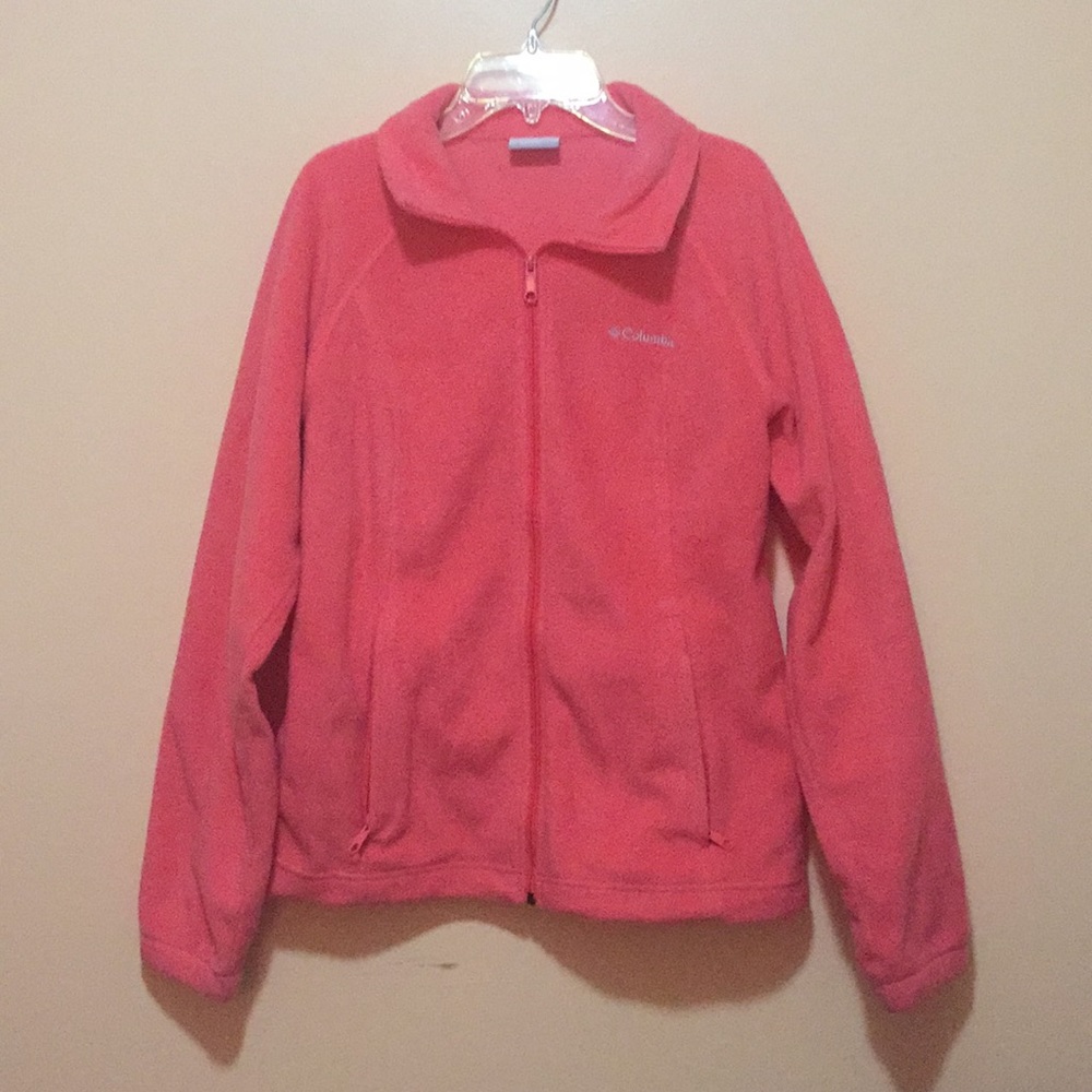 3/$9 Medium pink Columbia Fleece